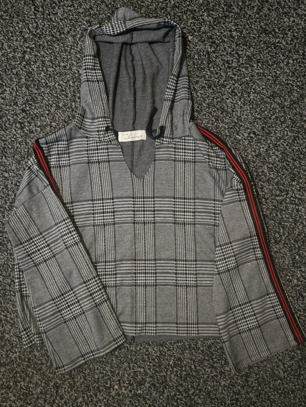 Vintage Havana Gray Plaid Cropped Hooded Sweater with Red Stripe Accent Size L